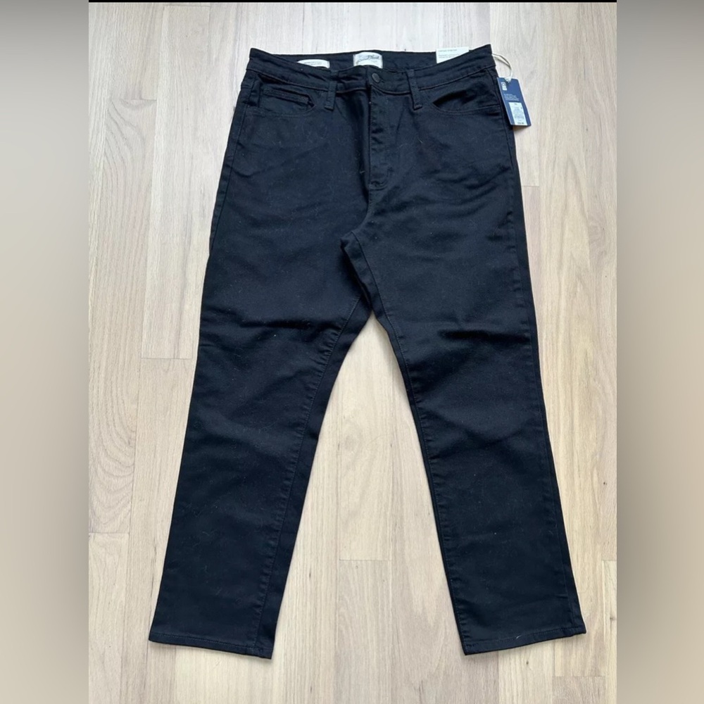 NWT Women’s Universal Thread Black High Rise Vintage Slim Straight Jeans Size 14